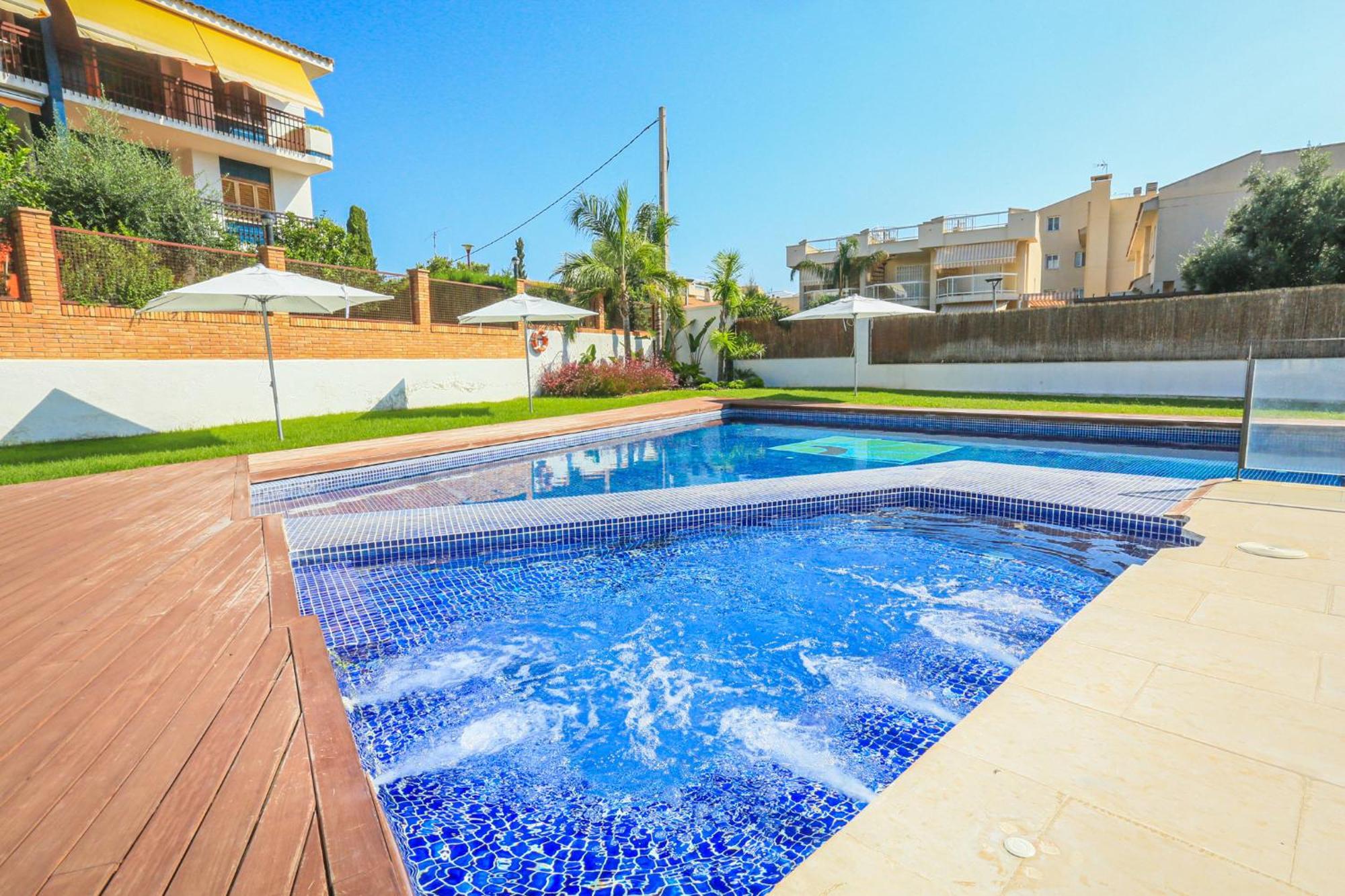 Tropicana Mar Litoral - Only Families Cambrils Exterior foto